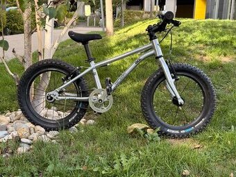 Early Rider Seeker 16, kvalitný a ľahký detský bicykel