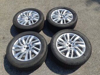 31. VW Touareg Alu disky 255/55 R19