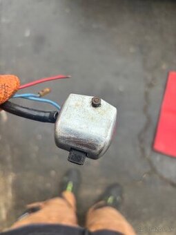 Jawa pionier mustang prepínač svetiel