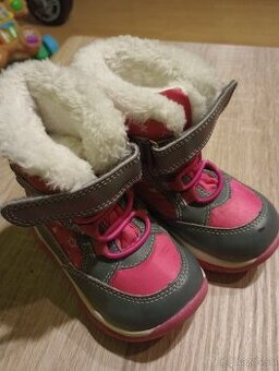 Detské oblečenie a obuv