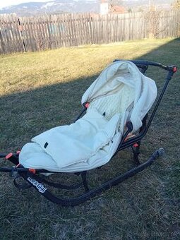 Sánky pre bábätko s fusakom