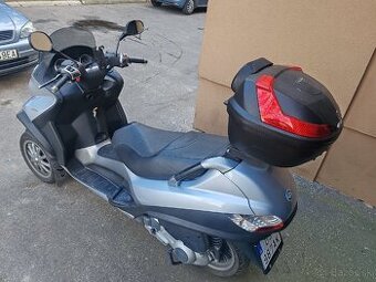 Piaggio mp3 250 ie