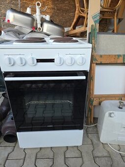 Elektrický sporák Mora