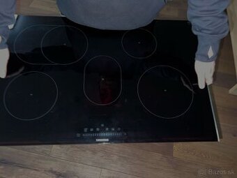Indukčná varná doska Siemens (model EH875FFB1E/10)