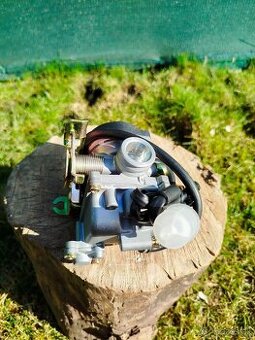 NOVÝ KARBURÁTOR NA SKÚTER GY6 50-90ccm