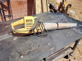 Dewalt pila - 1