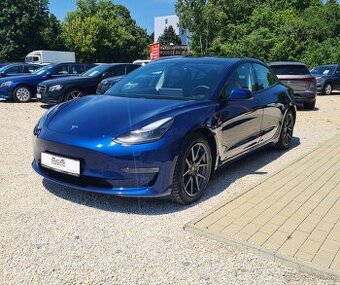 TESLA MODEL 3 LONG RANGE AWD, TEPELNÉ ČERPADLO