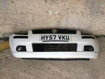 SUZUKI SWIFT 05-10 PREDNÝ NÁRAZNIK KOMPLETNÝ - 1