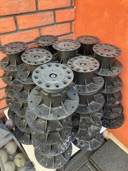 Predám terče pod terasovú dlažbu