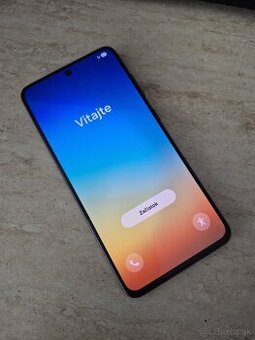 Predám Samsung Galaxy S21 FE 5G