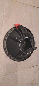 Stojan na vianočný stromček