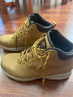 Chlapčenská zimná obuv Nike