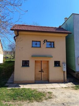 Na predaj vinohradnícky domček – chata