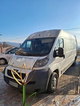 Predám Peugot Boxer 2.2 4HU 88KW rv 2011