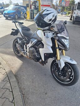 Honda cb1000r abs