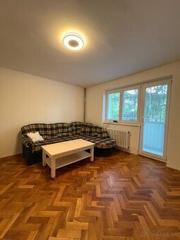 PRENÁJOM 1-izboveho bytu  v Trnave pri CENTRE MESTA