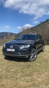 Volkswagen Touareg R-Line 3.0 TDi V6 193 kW 4x4