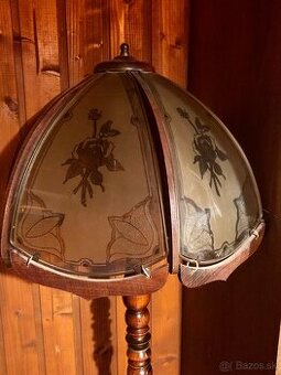 Darujem za odvoz retro stojacu lampu
