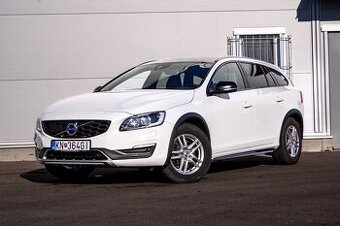 Volvo V60 Cross Country D4 2.4 AWD Automat