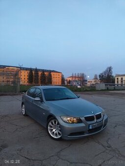 BMW E90 325i – 160 kW, automat