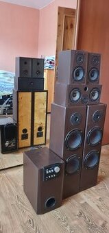Reproduktory plus aktívny subwoofer. Set.