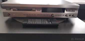 MINIDISC YAMAHA RECORDER MDX -595