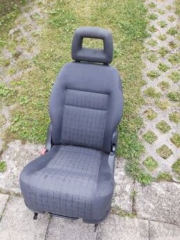 Predám sedadlo na Seat Alhambra