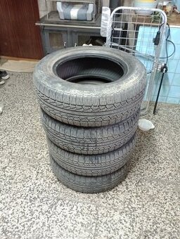 Pneumatiky 215/65 R16 98H M+S