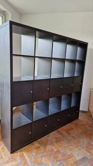 KNIZNICA IKEA KALLAX
