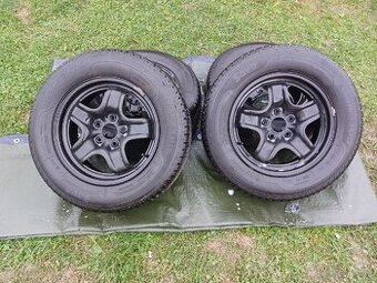 Zimné kolesá 215/65 R16 5x114,3