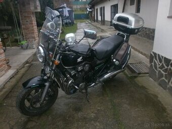 HONDA  CB  750 SEVEN  FIFTI