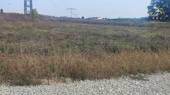 Shark real ponúka na predaj pozemok v Nitre, Lukov dvor.