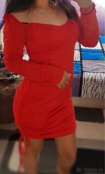 šaty elegantné a pohodlné