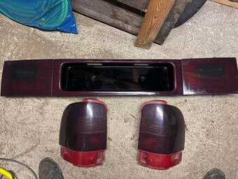 Predám  Zadné svetla Sharan