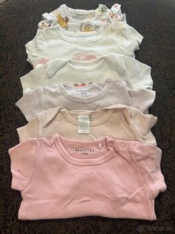 Sada 6 ks body vel.68/74