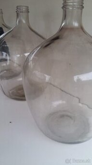 Predam8ks 50-litrove demižony 1ks/12€.tel.0903833950