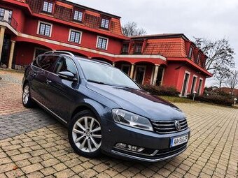 Volkswagen Passat B7 Highline Combi 2.0TDI 125kw automat 4x4