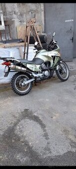 Honda Transalp 650