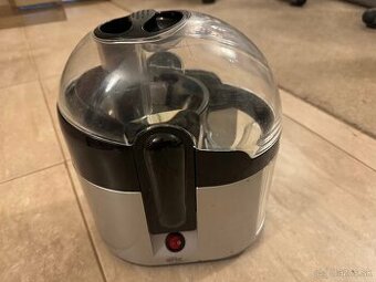 odšťavovač ovocia a zeleniny