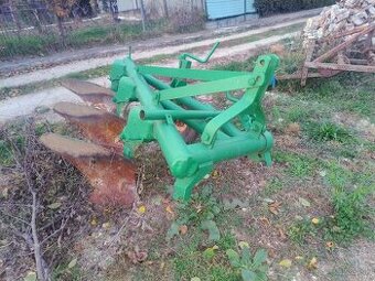 Predám pluh trojka 45hlavi