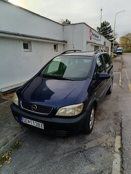 Predam Opel Zafira