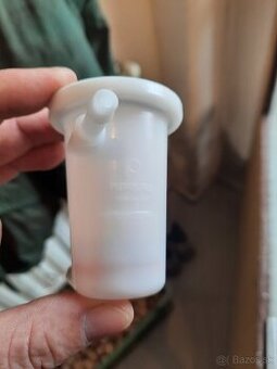 Škoda Favorit odlučovač plynu Pierburg