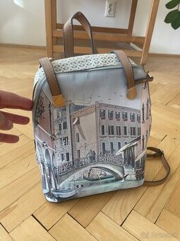 Stylovy ruksak s motivom Benatok