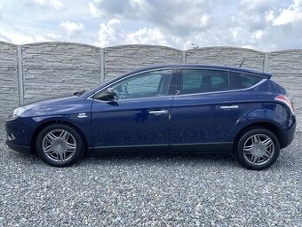 Lancia Delta 2.0JTD 165PS SPORT NAVI MAN 1A