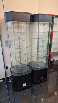 Otočný presklený stojan - vitrína