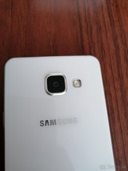 Krásny Samsung Galaxy A3 2016 (White) – Štýlový a kompaktný