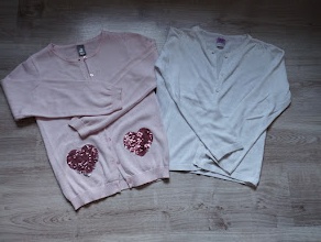 Svetre veľkosť 134 - 2 kusy