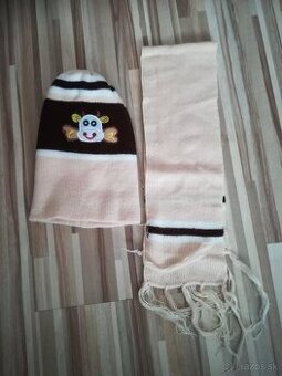 Béžová súprava - čiapka a šál