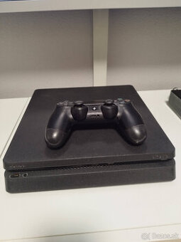 PS4 Slim