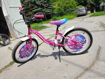 Dievčenský bicykel